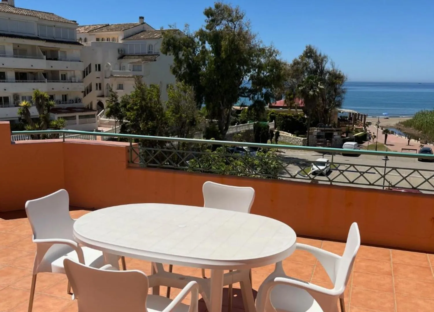 Marbella Beach Resort At Club Playa Real 0*,