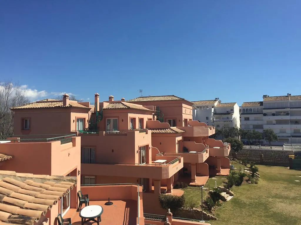 Marbella Beach Resort At Club Playa Real Apartament